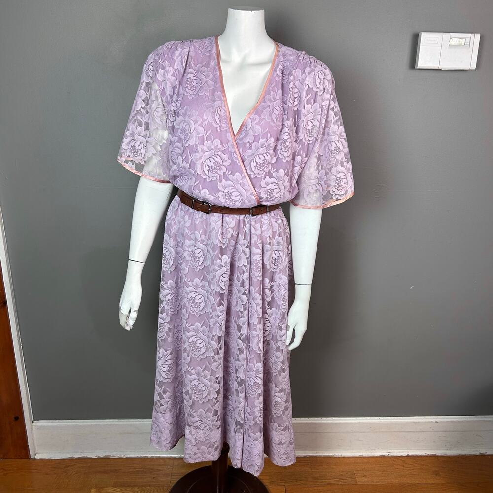 Halston III dress size 14 Floral all over Lace Wrap purple royal vintage 70s